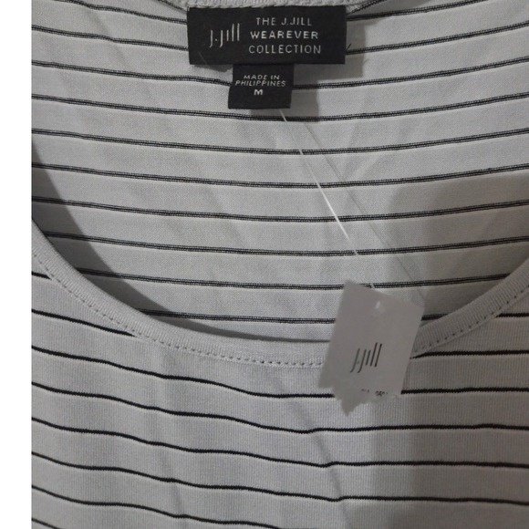 J Jill Wearever Collection Gray Striped Sleeveless Tank Top Women's Size Medium - Picture 2 of 4